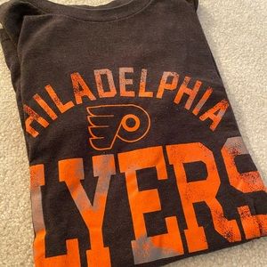 Philadelphia Flyers Logo Tee